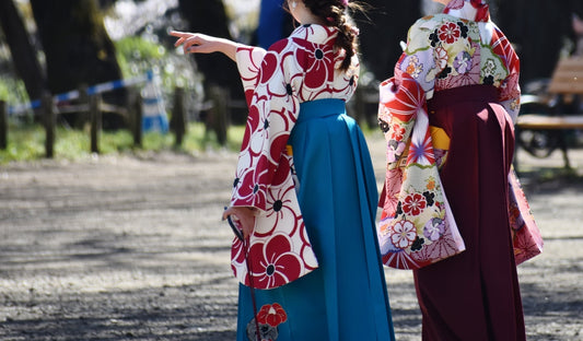 袴に似合う髪飾りは?卒業式のヘアアクセサリー特集
